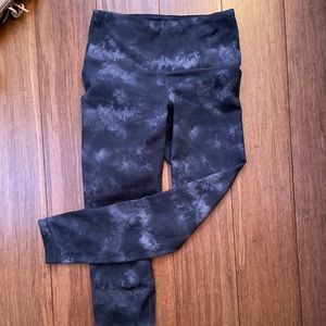 Grey and black cloudy leggings